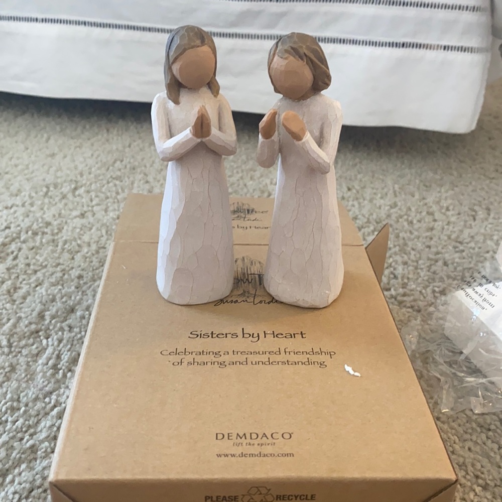 Willow Tree Sisters by Heart Figurines